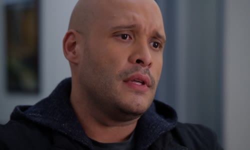 Chicago Fire_S04E10_Tlukoucí srdce mkv