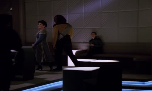 Star Trek Nova generace s5e10 - Nové perspektivy mkv