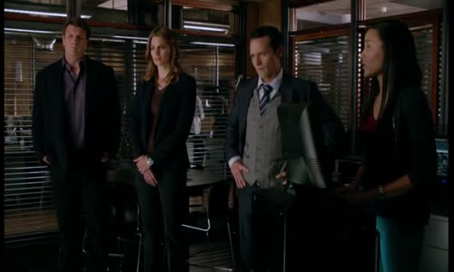 Castle na zabití S07E08 (136) (2014 SD) Spínač (SD) mp4
