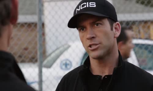 NCIS New Orleans S02E15 Země nikoho avi