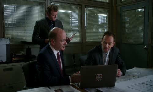 Jak proste (Elementary) 04x12 1080p  CZ mkv