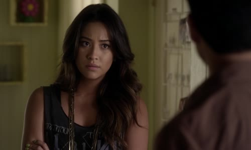 Prolhané krásky- Pretty Little Liars S03E14 [B] 1280x720x265 ch2cz mkv