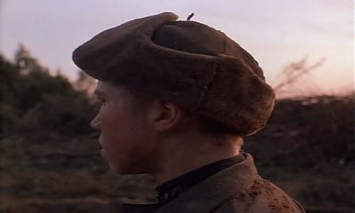 Jdi a divej se 2 (1985) válečný czdab avi