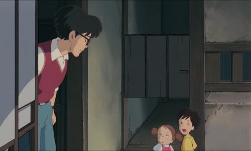 My Neighbor Totoro 1988 JAPANESE 1080p BluRay H264 AAC-VXT mp4