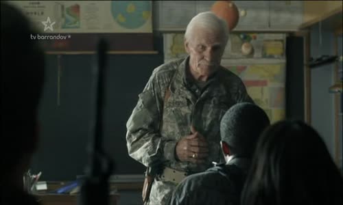 Falling Skies 01x03 Válečný zajatec avi