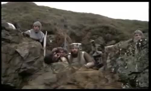 Monty Python a Svatý Grál - u jeskyně mp4