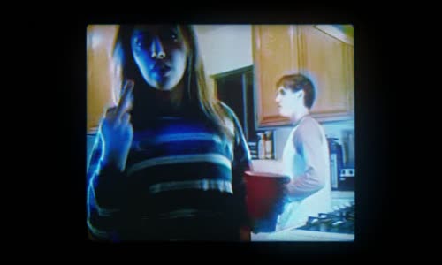 Yellowjackets_S01E04_Tlak 1080p CZdab mkv