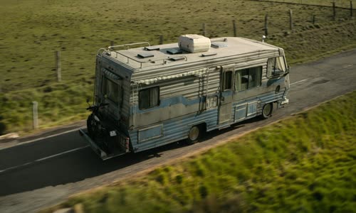 Berlin S01E06 DUAL-AUDIO SPA-ENG 1080p 10bit WEBRip 6CH x265 HEVC-PSA CZ Titulky mkv