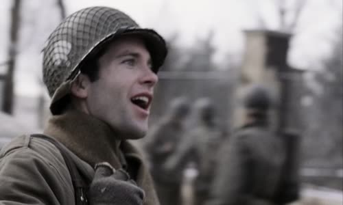 Bratrstvo neohrozenych-Band of Brothers S01E08 1080p 8bit BluRay AC3 x265 HEVC-CzAudio mkv