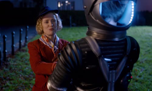 Doctor Who S07E00 Doktor  vdova a skříň CZ mkv