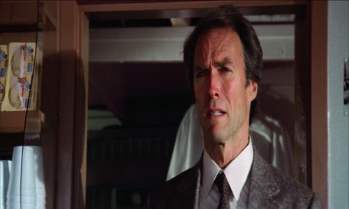 Náhlý úder (Clint Eastwood  Sondra Locke 1983 Akční Krimi Drama  Bdrip ) Cz dabing mkv