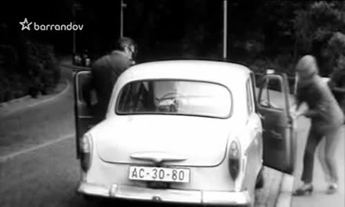 Přísně tajné premiéry(1967) avi