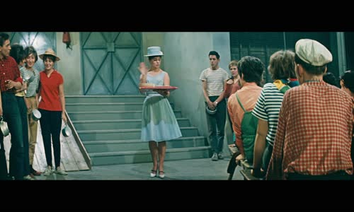 Starci na chmelu 1964 2160p CZ Dabing mkv