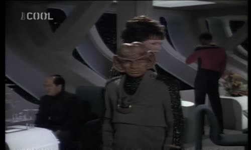 073 Star Trek Nová generace III (24) - Milostný trojúhelník paní Troi (HvD 43930 7) mp4