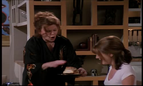 Frasier S04E21 - Daphne nenávidi sherry  1997  SVK ENG mkv