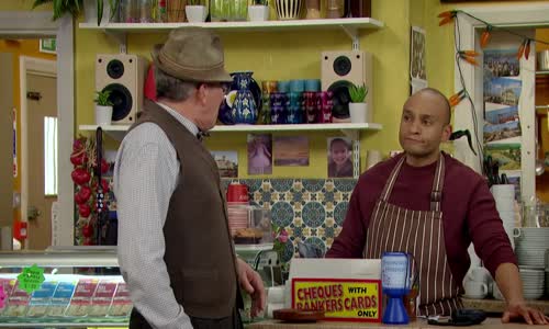 Count Arthur Strong 2013 S03E06 The Lucky Streak 720p WEB-DL H264 BONE mp4