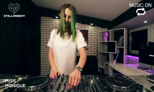 Miss Monique   Progressive House   Melodic Techno set   MUSIC ON mp4