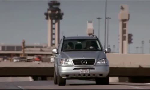Kurýr Express (Michaël Youn,Géraldine Nakache,Jimmy Jean-Louis-2010 Akční-Komedie-Krimi) Cz dabing mp4