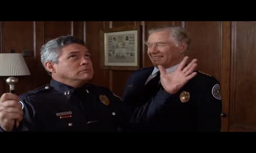 Policejni akademie 6-1989,USA-komedie,krimi avi