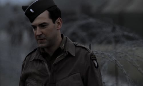 Band Of Brothers S01E01  Currahee mkv