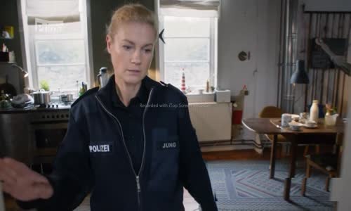 Policie Hamburk  S13E07 Probuď se mp4