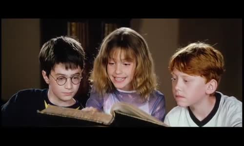 Harry Potter 20 let filmove magie   Navrat do Bradavic SK dabing 2022 mp4