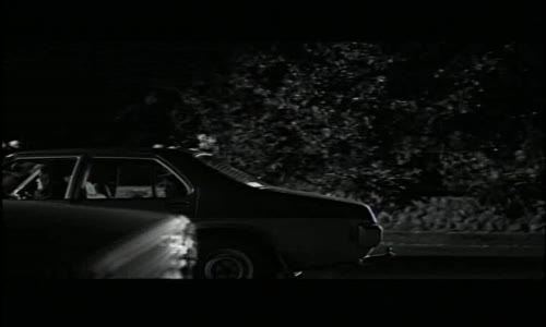 Two Cars, One Night - Taika Waititi (2004) avi