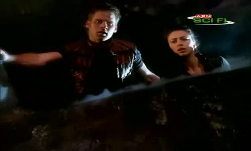 Farscape S03E12 CzDab mp4