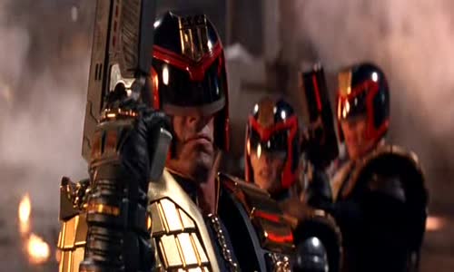 JUDGE DREDD   Soudce Dredd  Silvester Stallone  Akční  Sci-Fi  fantaz  avi avi