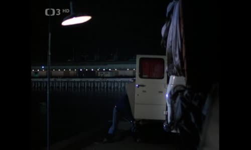Kojak S03E07 (054) (1975 SD) Život, rovnoprávnost a hrozba smrti (SD) mp4