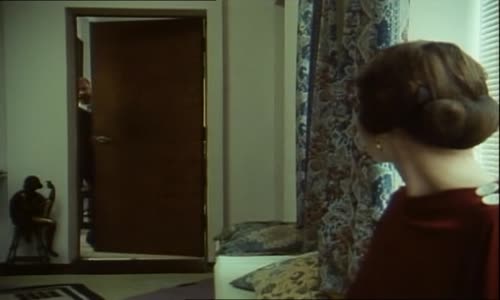 Hercule Poirot 02x05 - Tajemné zmizení pana Davenheima avi