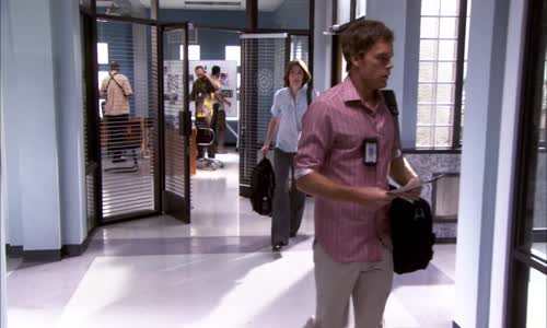 Dexter S03E02 (026) (2008 HD) Hledá se Freebo (SD) mp4