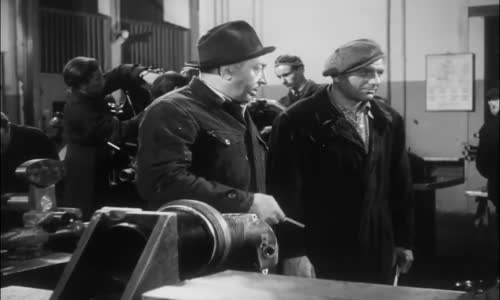 Muži bez křídel (1946) válečný-drama_144p mp4