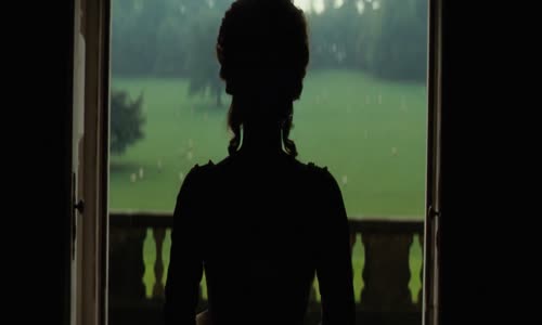 Vévodkyně (Keira Knightley,Ralph Fiennes,Charlotte Rampling-2008 Drama-Historický-Romantický-Živo topisný-1080p ) Cz dabing mkv