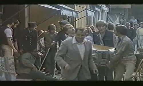 Bažanti - Bažanti kontra Dracula _ Les Charlots contre Dracula - Francie, 1980, 84 min_480p mp4