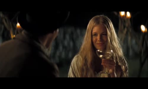 Hvězdný prach (Charlie Cox,Claire Danes,Robert De Niro,Michelle Pfeiffer,-2007 Fantasy-Romantický-Dobrodružný-R odinný) Cz dabing mp4