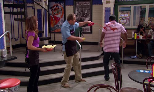Kouzelnici z Waverly Wizards of Waverly Place S04E10 HD 5 1 CZ dabing mkv