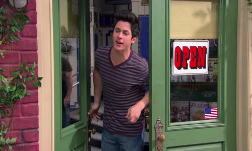 Kouzelnici z Waverly Wizards of Waverly Place S04E22 HD 5 1 CZ dabing mkv