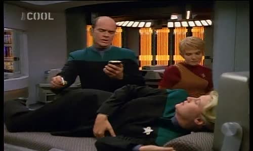 Star Trek Voyager - s02e09 mp4