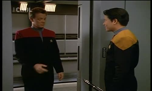 Star Trek Voyager - s02e07 mp4