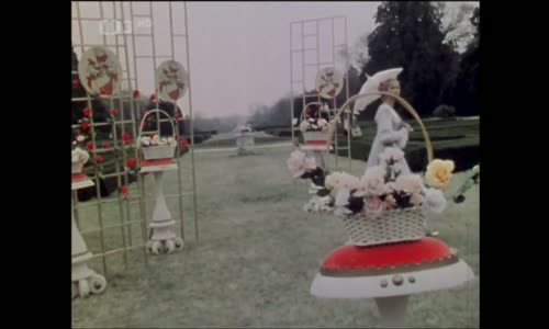 Dostaveníčko v Lednici - Hudebně zábavný pořad (1984) mp4