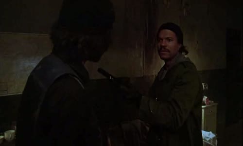 Noční dravci (Sylvester Stallone,Billy Dee Williams,Lindsay Wagner-1981 Akční-Krimi-Thriller) Cz dabing avi