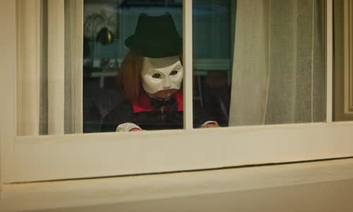 Chucky S03E04 Dressed to Kill 720p AMZN WEB-DL DDP5 1 H 264-FLUX mkv