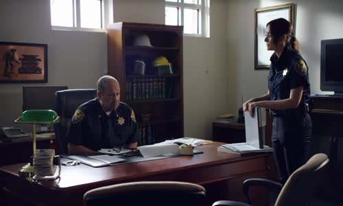 Shark Lake BDRip Cz avi