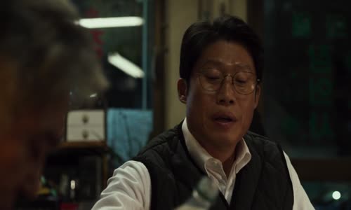 Exhuma 2024 720p WEBRip x264 AAC-YTS MX mp4