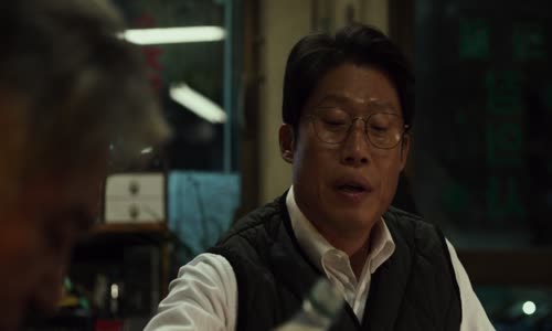 Exhuma 2024 1080p iTunes WEB-DL DD5 1 H 264-HHWEB mkv