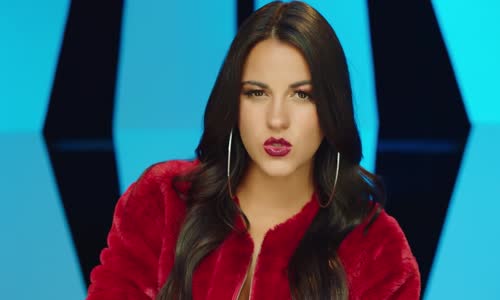 Maite Perroni & Reykon - Bum Bum Dale Dale mp4