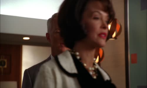 Mad Men (2007) - S03E11 - The Gypsy and the Hobo (1080p BluRay x265 LION) mkv