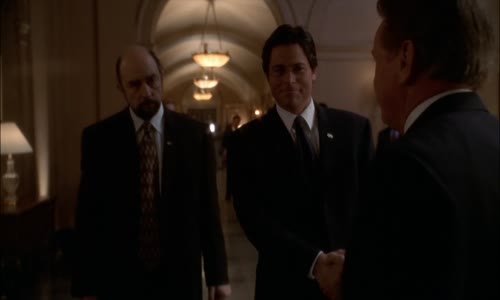 West Wing S02e13 mkv