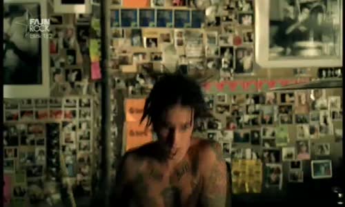 Blink 182 - Adam´s song (TV) mp4